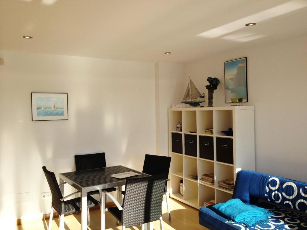 Apartamentos Puerto Basella Vilanova de Arousa Habitación foto
