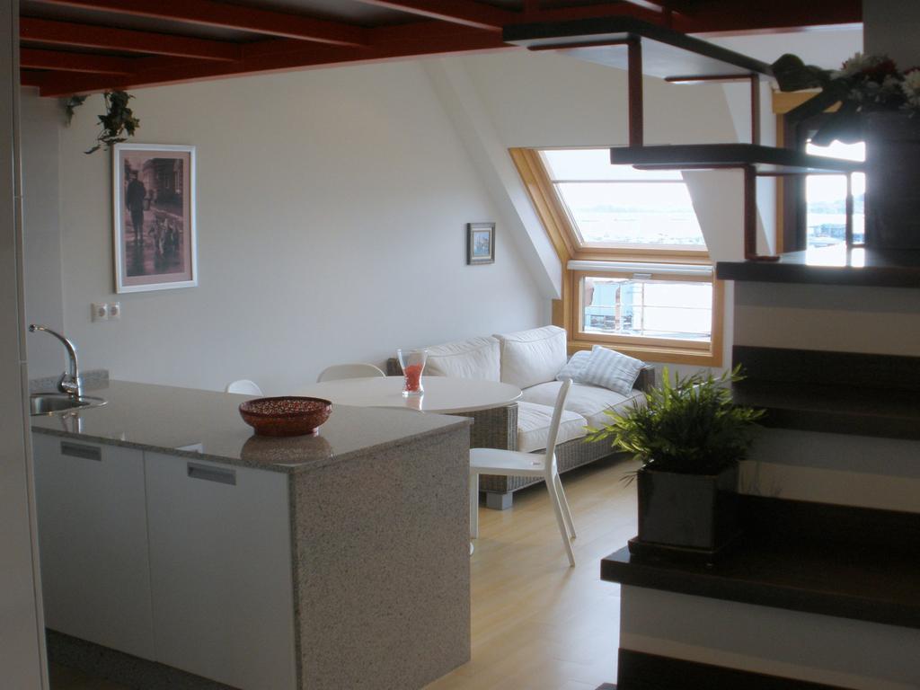 Apartamentos Puerto Basella Vilanova de Arousa Habitación foto