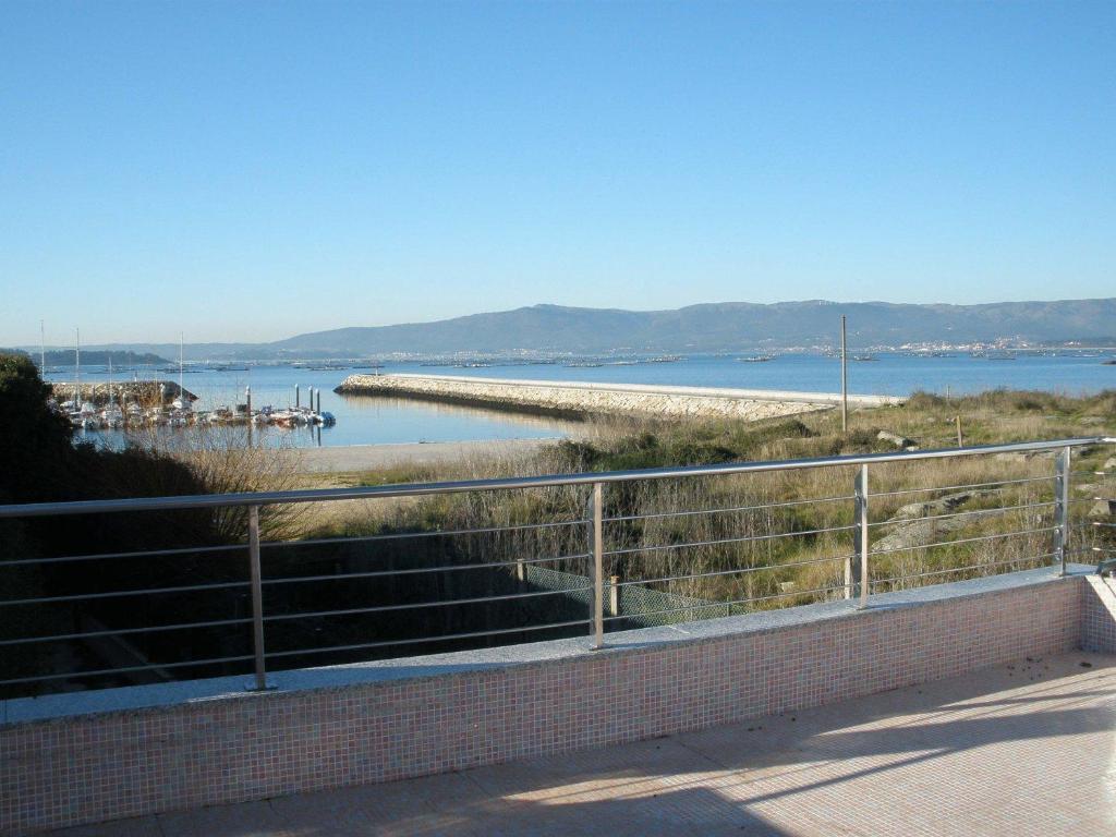 Apartamentos Puerto Basella Vilanova de Arousa Habitación foto